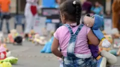 પ્રતીકાત્મક તસવીર