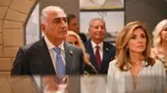 رضا پهلوی در مراسم بنیاد نیکسون