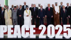 Svetski lideri na samitu u Šarm el-Šeiku