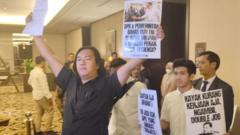 aktivis-kontras-andrie-yunus-diserang-dengan-air-keras-usut-tuntas-siapa-pelakunya