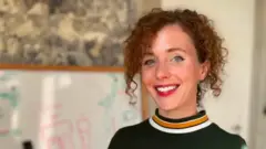 th