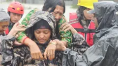 बाढीपहिरोमा परेर भएको उच्च मानवीय क्षतिलाई हेर्दा राज्य मुख्य रूपमा पूर्वसतर्कता र उद्धारमा चुकेको देखिएको विज्ञहरूको भनाइ छ