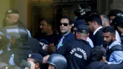 इमरान खान