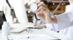 வெளிநாட்டில் மருத்துவ படிப்பு