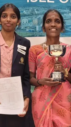 செஸ் உலகில் வைஷாலியின் தாய் நாகலட்சுமி கவனம் பெற்றது எப்படி?