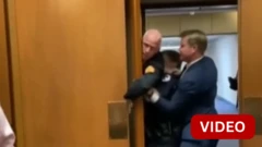 இரான் விவகாரத்தில் அமெரிக்காவை விமர்சித்த முன்னாள் கடற்படை வீரரின் கை உடைந்தது.