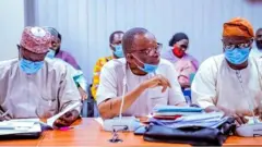 ASUU executives dey meeting