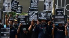 Pasal-pasal 'selundupan' tentang keamanan negara di RUU Hak Cipta dinilai dapat membungkam kemerdekaan pers dan kelompok rentan