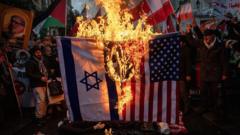 Qui détient le pouvoir en Iran après la mort de l'ayatollah Ali Khamenei lors d'attaques américaines et israéliennes, et comment son successeur sera-t-il choisi ?