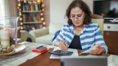 Azərbaycan Azərbaycanda məşğulluq işsizlik Azərbaycanda kasıblıq kasıblıq Məşğulluq Agentliyi Dövlət Məşğulluq Agentliyi necə iş tapmalı İş tapmaq üçün bunları oxuyun 