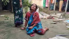 গংগাচড়ায় হিন্দুদের বাড়িঘরে হামলা ও লুটপাট হয়েছে