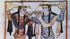 Mchoro wa zamani wa enzi za Abbasid ukiwaonyesha wachezaji wawili katika Jumba la Al-Jawsaq Al-Khaqani huko Samarra, Iraq, wakiwa wameshikilia vikombe viwili ambamo wanamimina divai kutoka mabakuli mawili yanayoonekana nyuma ya vichwa vyao. ​