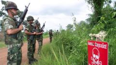 Thái Lan - Campuchia đấu súng ở biên giới, Thái Lan điều động tiêm kích F-16