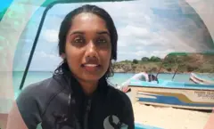 श्रीलंका की रहने वाली युवा छात्रा 