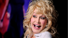 Country müzik efsanesi Dolly Parton 80 yaşında öldü haber görseli
