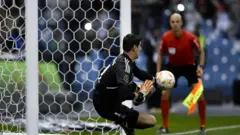 Thibaut Courtois ya doke fanareti