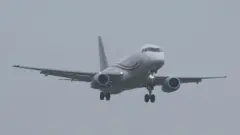 SSJ-100