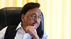 सर्वोच्च न्यायालयाच्या या निर्णयामुळे राज्याचे तत्कालीन महसूलमंत्री आणि आताचे लोकसभेचे खासदार नारायण राणे यांच्या अडचणींमध्ये वाढ झाली आहे.