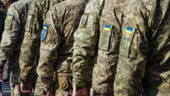 Командири тиснуть на військових через картонкові протести? Офіс президента відреагував