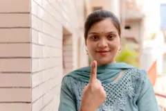 தமிழ்நாடு தேர்தல் வாக்குப்பதிவுக்கு முன்பு அறிய வேண்டிய 8 விஷயங்கள் 