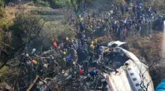 पोखरामा दुर्घटनाग्रस्त यती एअरलाइन्सको विमानको भग्नावशेष