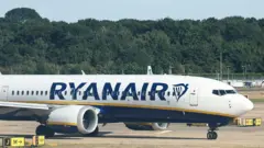 самолет Ryanair 
