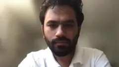 కాక్రోచ్ జనతా పార్టీ, అభిజిత్ దీపక్, పుణే, బోస్టన్, బీజేపీ