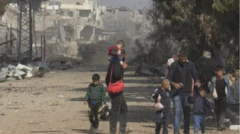 বহু মানুষ আল শিফা ছেড়ে চলে যাচ্ছেন।