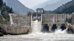 ભારત-પાકિસ્તાન તણાવ અને સંઘર્ષવિરામ, પહલગામ હુમલો, નૌસારી ડૅમ, સિંધુ જળ સંધિ, બીબીસી ગુજરાતી આંતરરાષ્ટ્રીય સમાચાર