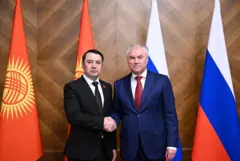 Жогорку Кеңештин спикери Марлен Маматалиев менен Мамдуманын төрагасы Вячеслав Володин