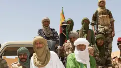 مقاتلون من الطوارق