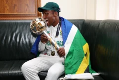 தமிழ்நாட்டை பூர்விகமாகக் கொண்ட தென் ஆப்ரிக்க வீரர் செனுரன் முத்துசாமி 