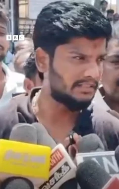 திருச்செந்தூரில் அமைச்சர் ஆய்வு - பணம் வாங்கிய அர்ச்சகர் மீது என்ன நடவடிக்கை?