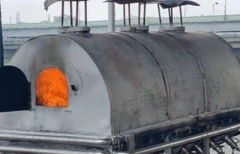 ஈரோடு : துக்க வீட்டினரின் இன்னல்களை போக்கும் நடமாடும் எரியூட்டு வாகனம்