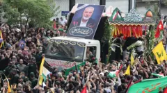 Cortejo fúnebre organizado nas ruasroleta mercado livreTeerã para Ismail Haniyeh