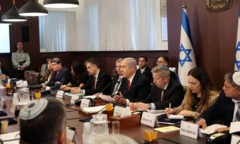 Benjamin Netanyahu in a meeting with members of his cabinet