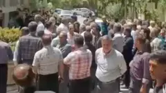 تجمع کشاورزان مقابل شرکت آب اصفهان