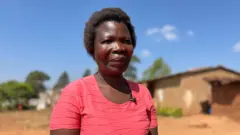 Dorothy Masasa ree niwaju ile kan.