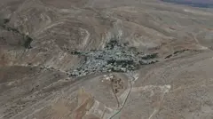 Ifoto yafotorewe mu kirere igaragaza icyaro cya  Beit Jinn, mu majyepfo ashyira uburengerazuba bw'umurwa mukuru Damascus wa Syria. 