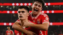 Joao Neves na Antonio Silva wakishangilia bao la Benfica