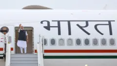 மோதி பிரான்ஸ் பயணம்