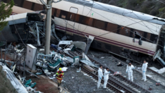 Cómo ocurrió el accidente y otras 4 preguntas clave sobre el fatal descarrilamiento y choque de trenes en España que ha causado al menos 40 muertos