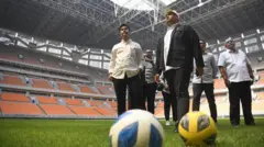 Menpora meninjau kesiapan JIS untuk diajukan kepada FIFA sebagai salah satu lokasi Piala Dunia U-17 yang akan berlangsung pada 10 November hingga 2 Desember 2023.