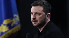 Perezida Zelensky mu kiganiro n'abanyamakuru ku wa kabiri