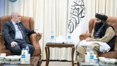 دیدار سراج الدین حقانی با آقای اوغلو در کابل