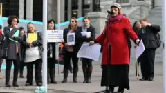 వేధింపులు 