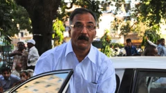 પૂર્વ આઈએએસ પ્રદીપ શર્માને સજા, પ્રદીપ શર્મા ભૂજમાં કૌભાંડ, મહિલાની જાસૂસી નરેન્દ્ર મોદી અમિત શાહ પ્રદીપ શર્મા, આઈપીએસ કુલદીપ શર્માના ભાઈ પ્રદીપ