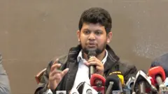 উপদেষ্টা মাহফুজ আলম নির্বাচনে দাঁড়াবেন জানিয়ে বক্তব্য দেন তার ছোটো ভাই।