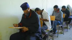 Qomoos Taklawaldi Walda Tsaadiq 