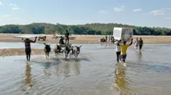 ብኣእዱግ ዶብ ዝሰግሩ ስደተኛታት